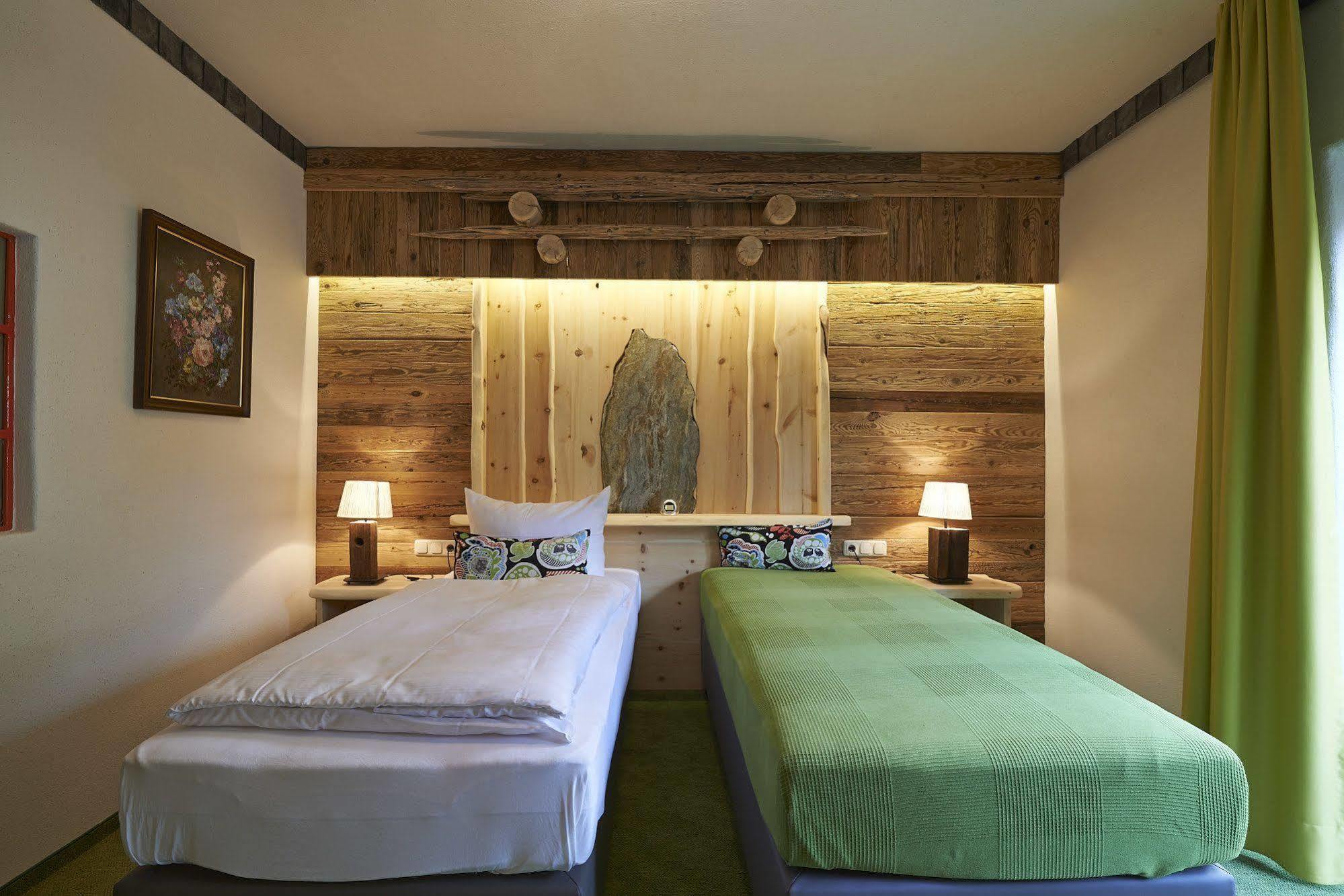 Hotel&Auberge le Journal Saint-Wendel Extérieur photo